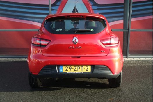 Renault Clio - 0.9 TCe Expression MULTIMEDIA- EN NAVIGATIESYSTEEM / PARKEERSENSOREN ACHTER / AIRCO - 1