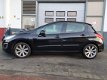 Peugeot 308 - 1.6 THP Signature 5drs Leer Navi Pano.Dak 6Bak Vol optie's - 1 - Thumbnail