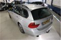 BMW 3-serie Touring - 318d Introduction NAVI / SPORT INTERIEUR / APK 7-2020 - 1 - Thumbnail