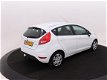 Ford Fiesta - 1.25 60 pk Limited | Airco | Trekhaak | 100% dealer onderhouden - 1 - Thumbnail