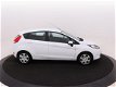 Ford Fiesta - 1.25 60 pk Limited | Airco | Trekhaak | 100% dealer onderhouden - 1 - Thumbnail
