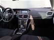 Volvo V40 - 2.0 D2 120PK Automaat Kinetic / Navigatie / Climate Ctrl - 1 - Thumbnail