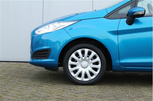 Ford Fiesta - 1.0-66pk. Style. Airco, navi Zeer nette auto - 1