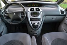 Citroën Xsara Picasso - 1.6i-16V Image Zeer lage kilometerstand