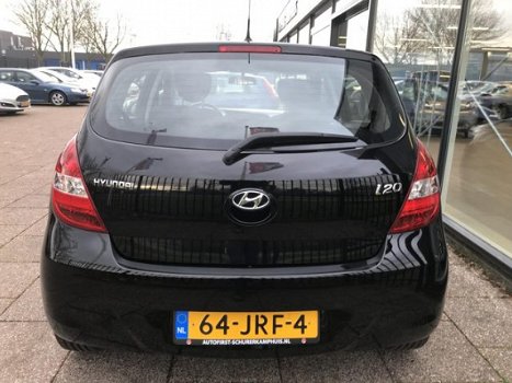 Hyundai i20 - 1.2i Business 5-Deurs Airco - 1