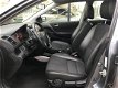 Honda Civic - 2.0i Sport 161PK Half leder Cruise Schuifdak Trekhaak - 1 - Thumbnail