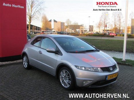 Honda Civic - 1.8 140pk 5D Sport Airco Compact-Navi - 1