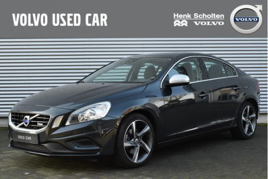 Volvo S60 - D4 163PK R-Design, LMV 18', Trekhaak, Climate - 1