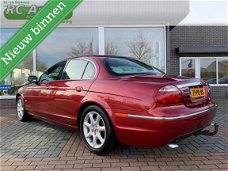 Jaguar S-type - 2.7D V6 Sport YOUNGTIMER-NAVI-LEER-XENON-NETTE AUTO