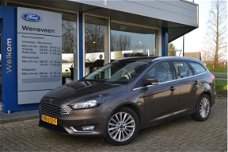 Ford Focus Wagon - 1.0T 125pk Titanium Ecoboost Trekhaak Wegklapbaar