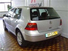 Volkswagen Golf - 1.6-16V Comfortline