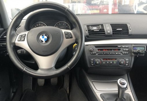 BMW 1-serie - 2.0 118I - 1