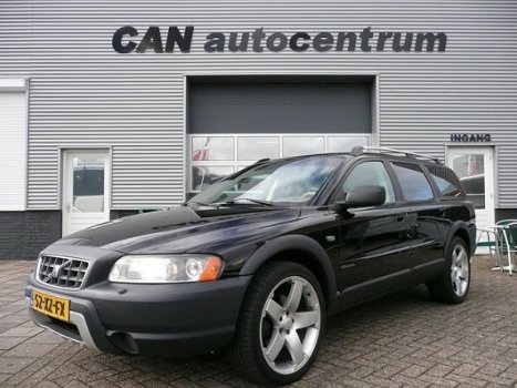 Volvo XC70 - 2.4 D5 AWD Automaat 345 DKM +APK - 1