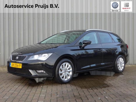 Seat Leon ST - 1.2 TSI Style 81 kW Navi, Winterpakket, Apple CarPlay - 1