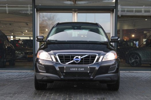 Volvo XC60 - 2.0 T5 Geartronic Kinetic | 20 Inch velgen | Stylingkit | Cruise Control | Elektronisch - 1