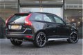 Volvo XC60 - 2.0 T5 Geartronic Kinetic | 20 Inch velgen | Stylingkit | Cruise Control | Elektronisch - 1 - Thumbnail