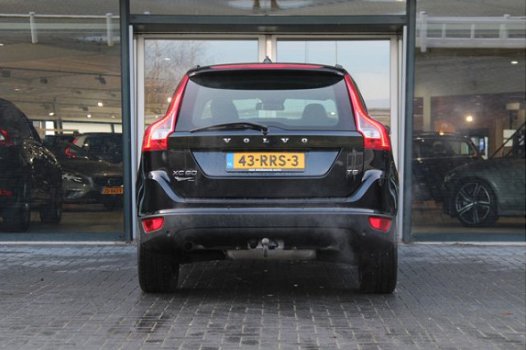 Volvo XC60 - 2.0 T5 Geartronic Kinetic | 20 Inch velgen | Stylingkit | Cruise Control | Elektronisch - 1