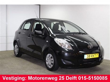 Toyota Yaris - 1.0 VVTI ACCES 5-deurs.Airco. Trekhaak - 1