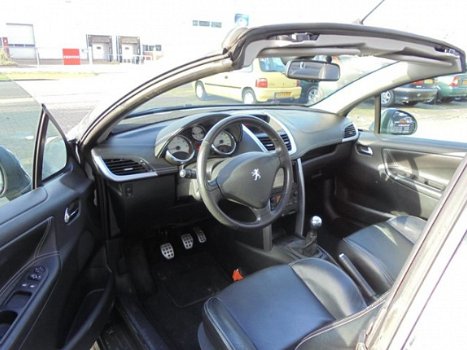 Peugeot 207 CC - 1.6-16V T Féline CABRIO|CAMERA|AIRCO|LEER|NAP|APK10-2020|HARDTOP - 1