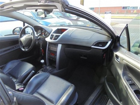 Peugeot 207 CC - 1.6-16V T Féline CABRIO|CAMERA|AIRCO|LEER|NAP|APK10-2020|HARDTOP - 1