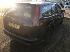 Ford Focus Wagon - 1.6-16V Futura