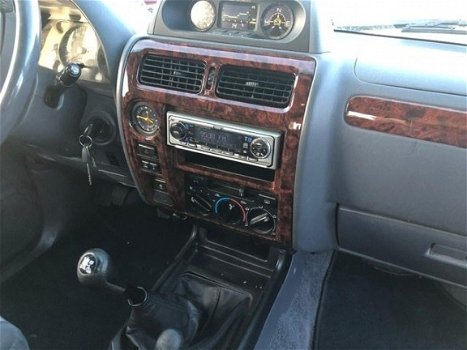 Toyota Land Cruiser - 90 3.0 HR Blind Van - 1