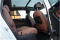 Volkswagen Touran - 1.6 TDI SCR Highline 7p | LED | Camera | Massage | 7 persoons | Leder | NAP | Na - 1 - Thumbnail