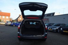 Ford Mondeo Wagon - 2.0 TDCi Ghia | Navigatie | Xenon | Climatronic | PDC | NAP |