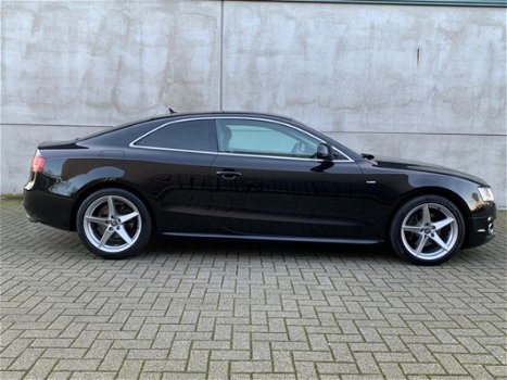 Audi A5 Coupé - 3.2 FSI S-LINE LEER LED NETTE STAAT - 1