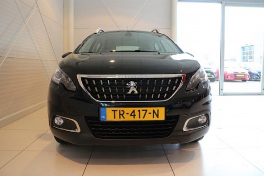 Peugeot 2008 - 1.2 PureTech 130pk Blue Lion | WEINIG KILOMETERS | NAVIGATIE | DAB+ | PARKEERSENSOREN - 1