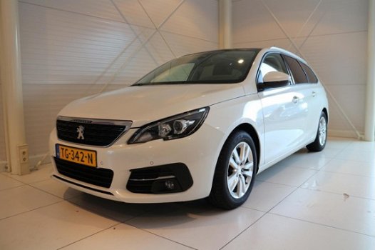 Peugeot 308 - 1.2 PureTech 110pk Sublime | NAVIGATIE | PANORAMADAK | DAB | CLIMATE CONTROL | CRUISE - 1