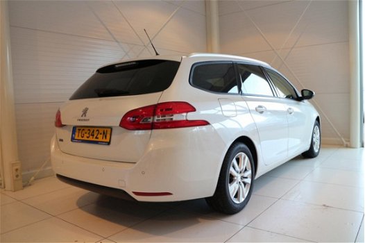 Peugeot 308 - 1.2 PureTech 110pk Sublime | NAVIGATIE | PANORAMADAK | DAB | CLIMATE CONTROL | CRUISE - 1