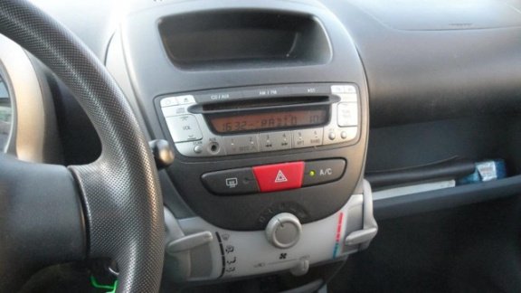 Toyota Aygo - 1.0-12V Sport Airco Elekt. ramen CPV Nette Auto NAP - 1