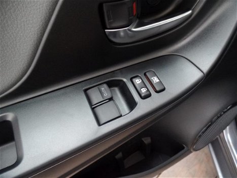 Toyota Yaris - 1.0 Connect l Nieuw op voorraad, direct leverbaar. l Apple CarPlay & Android Auto - 1