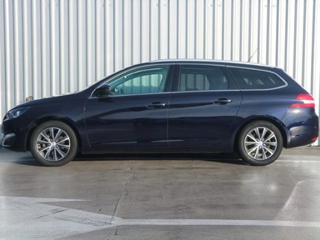 Peugeot 308 SW - 1.2 130 PK Allure | Lederen bekleding | Panoramadak | Massagestoel | - 1