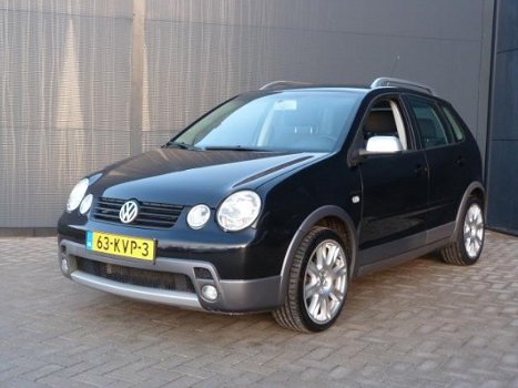 Volkswagen Polo - 1.4-16V FUN Cross - 1