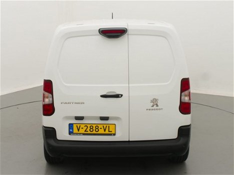 Peugeot Partner - 1.6 100pk BlueHDI Asphalt 3-zits | Navigatie | Parkeersensoren | Airco | - 1