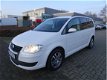 Volkswagen Touran - 1.4 TSI Comfortline 7-persoons / ecc / 133000km - 1 - Thumbnail