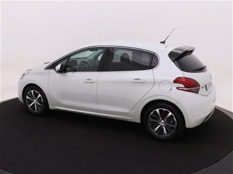 Peugeot 208 - 1.2 PureTech Allure *ACHTERUITRIJCAMERA*DAB+ *MIDDENARMSTEUN VOOR*EXTRA GETINT GLAS* * - 1