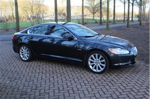 Jaguar XF - 3.0D V6 Premium Luxury - 1