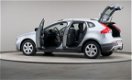 Volvo V40 Cross Country - 1.6 T4 Momentum, Automaat, Navigatie - 1 - Thumbnail