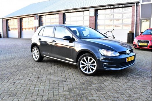 Volkswagen Golf - 1.2 TSI Highline - 1