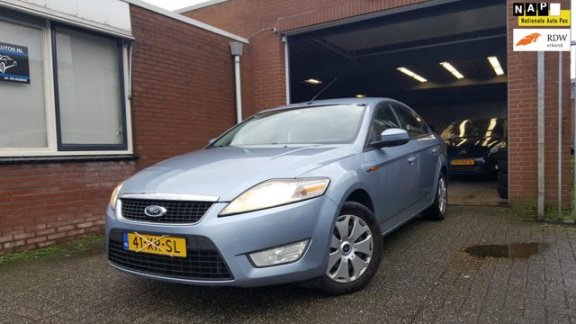 Ford Mondeo - 2.0-16V Trend - 1