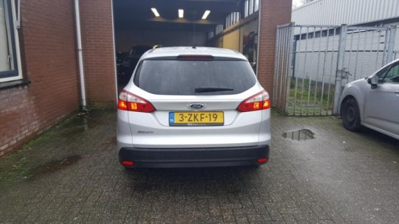 Ford Focus Wagon - 1.6 TDCI Trend - 1