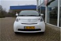 Toyota iQ - 1.0 VVTi Comfort Airco | Winterwielenset - 1 - Thumbnail