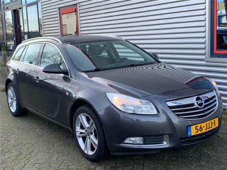 Opel Insignia Sports Tourer - 1.8 Edition - 1