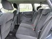 Ford Focus Wagon - 2.0-16V Ghia Climate/Cruisecontrol Stuurbekrachtiging Pdc Trekhaak Lm Velgen - 1 - Thumbnail