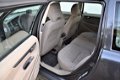 Volvo V70 - 2.4 Comfort Line Automaat 140pk - 1 - Thumbnail