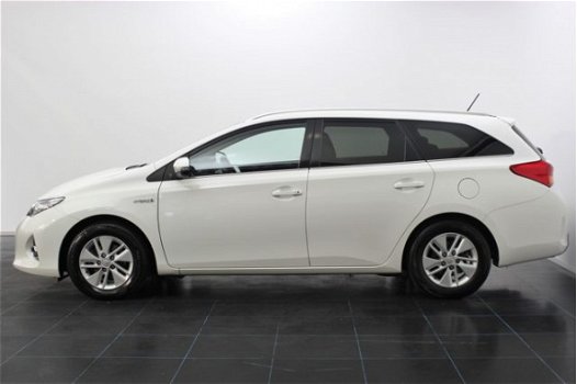 Toyota Auris Touring Sports - 1.8 Hybrid Aspiration Automaat | Navigatie | Camera | Cruise & Climate - 1