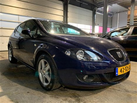 Seat Leon - 1.6 Sportstyle 2de EIGENAAR/VOL ONDERHOUDEN - 1